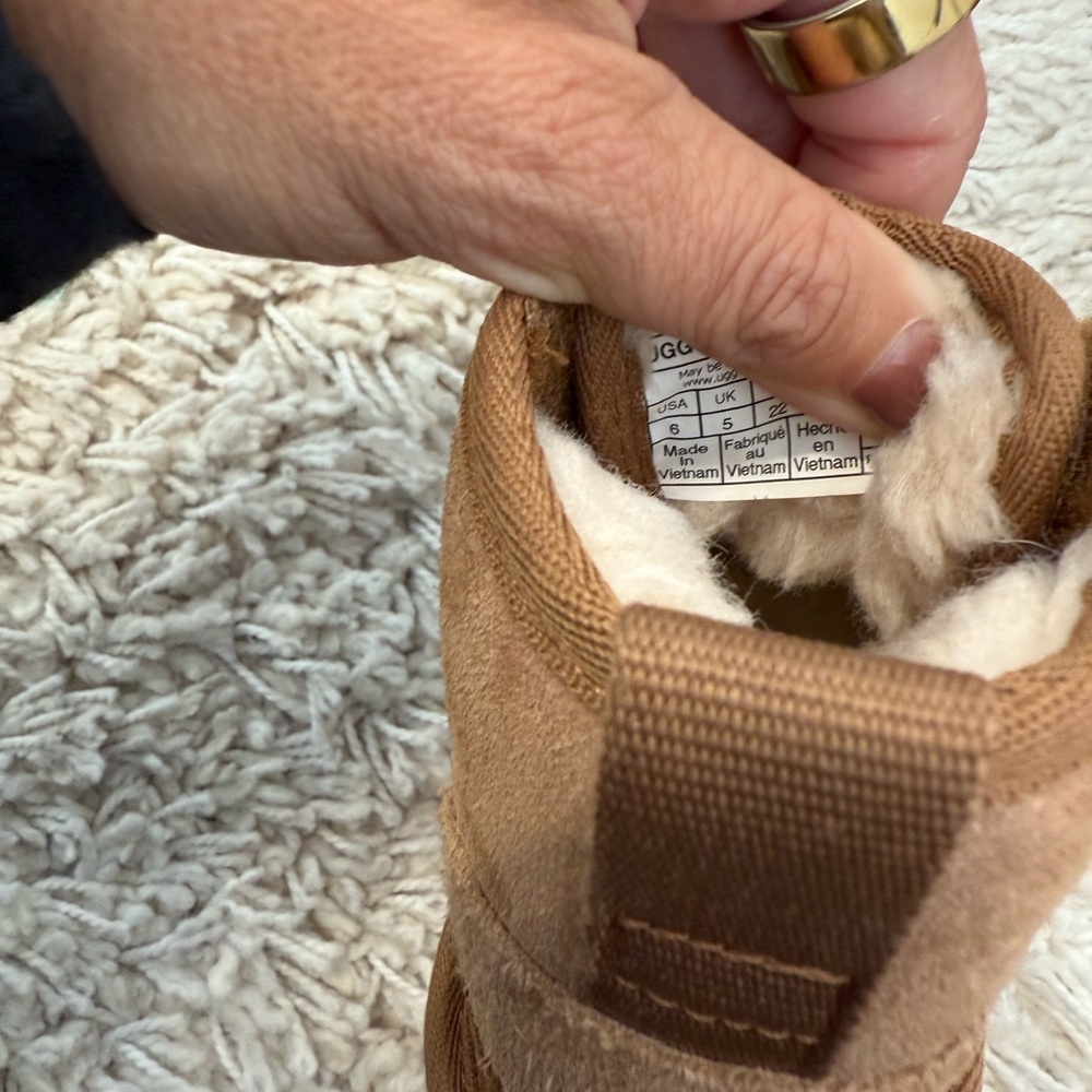 UGG Tan Neumel Boots - Picture 5 of 5